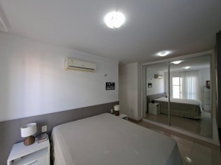 SU&Iacute;TE MASTER (&Acirc;NGULO III)