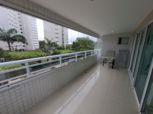 VARANDA SU&Iacute;TE MASTER