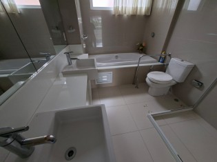 WC SU&Iacute;TE MASTER