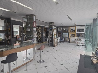 LOJA (&Acirc;NGULO II)