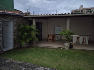 &Aacute;REA DE CONVIVENCIA (&Acirc;NGULO II)