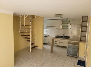 SALA (&Acirc;NGULO III)