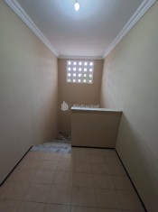 ESCADAS DE ACESSO AO PISO SUPERIOR