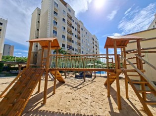 PLAYGROUND (&Acirc;NGULO II)