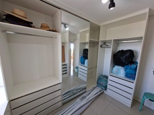 QUARTO CLOSET (&Acirc;NGULO II)