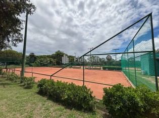 QUADRA DE T&Ecirc;NIS