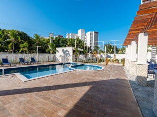 PISCINAS (&Acirc;NGULO IV)