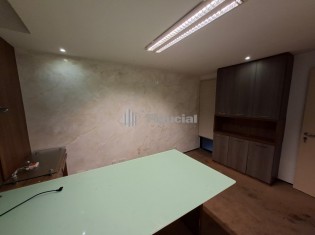 SALA X