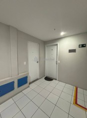 HALL APTO.