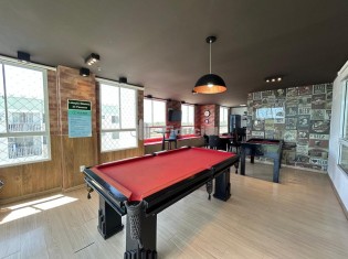 PUB BAR