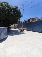 &Aacute;REA COMUM (&Acirc;NGULO III)