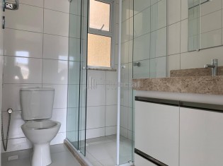 WC SU&Iacute;TE III
