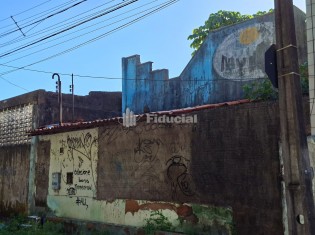 FACHADA (&Acirc;NGULO III)