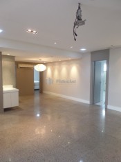 SALA &Acirc;NGULO V