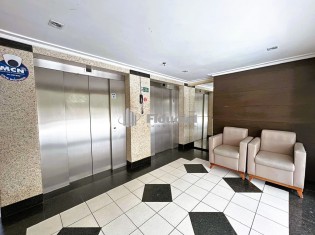 HALL ELEVADOR