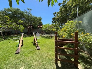 PLAYGROUND &Acirc;NGULO II