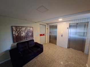 HALL DE ENTRADA (&Acirc;NGULO II)