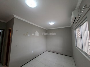 SU&Iacute;TE (&Acirc;NGULO II)