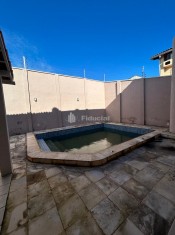PISCINA (&Acirc;NGULO II)