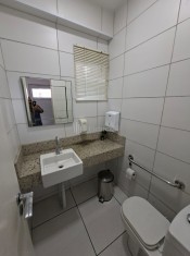 WC SU&Iacute;TE II
