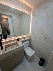 WC SUITE 02