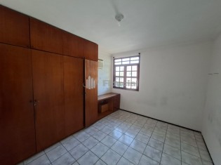 SUITE (&Acirc;NGULO II)