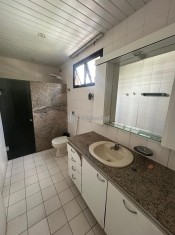 WC SUITE 01