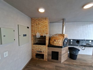 DECK/CHURRASQUEIRA