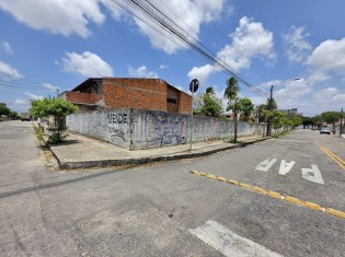 FACHADA &Acirc;NGULO IV