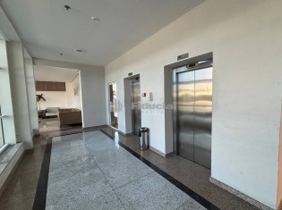 HALL ELEVADORES